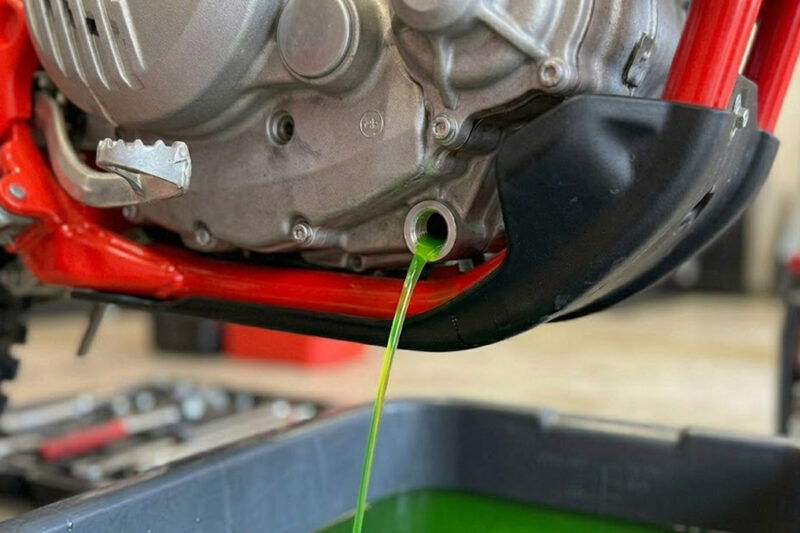 Liquido refrigerante per motociclette: La guida completa all'acquisto