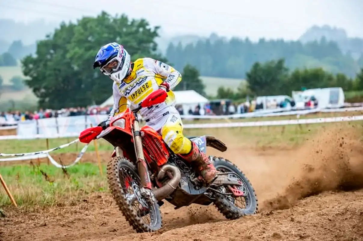 Dorian pilote enduro BETA 300 peyrat 2026 J2