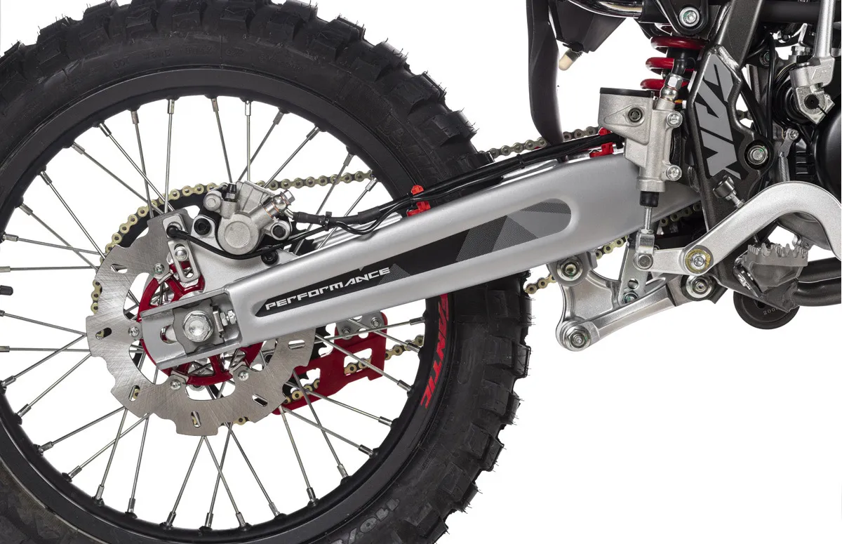 Fantic 50cc 2025 black roue arriere