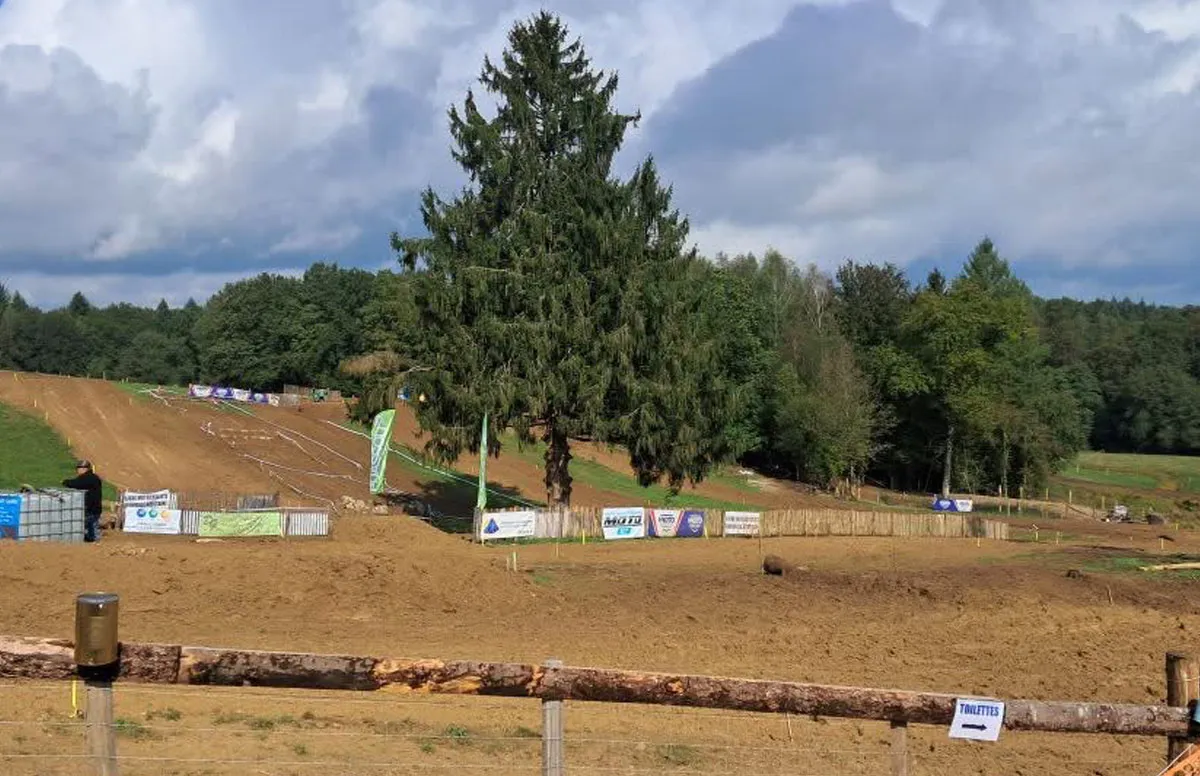 piste motocross endurocross Saint Yrieix la Perche