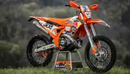 La KTM 300 EXC Tpi 2024 de Manuel Lettenbichler La KTM 300 EXC Tpi 2024 de Manuel Lettenbichler