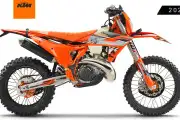 KTM 300 EXC HARD ENDURO 2024 : ready pour le franchissement KTM 300 EXC HARD ENDURO 2024 : ready pour le franchissement