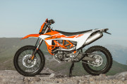 Nouvelle KTM 690 Enduro R 2026 : tout ce qu'il faut savoir sur les évolutions Nouvelle KTM 690 Enduro R 2026 : tout ce qu'il faut savoir sur les évolutions