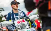 Red Bull Romaniacs 2025 J1 : Billy Bolt s’impose dans le prologue urbain de Sibiu