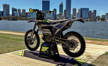OZY 30x : premieres images de la moto d'enduro électrique venue d'Australie