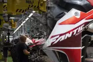 Fantic, après la crise le retour en force ? : la production redémarre et 3 titres mondiaux pour le prouver ce week-end ! Fantic, après la crise le retour en force ? : la production redémarre et 3 titres mondiaux pour le prouver ce week-end !