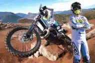Mario Roman lance le MR74 Racing Team et devient ambassadeur CFMOTO : Le début d'une nouvelle ère Mario Roman lance le MR74 Racing Team et devient ambassadeur CFMOTO : Le début d'une nouvelle ère