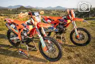 team KTM Factory EnduroGP 2026 : Zoom sur les 2 KTM officielles team KTM Factory EnduroGP 2026 : Zoom sur les 2 KTM officielles