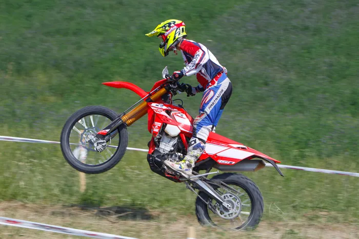 Essais motos gamme 4T Beta enduro 2016