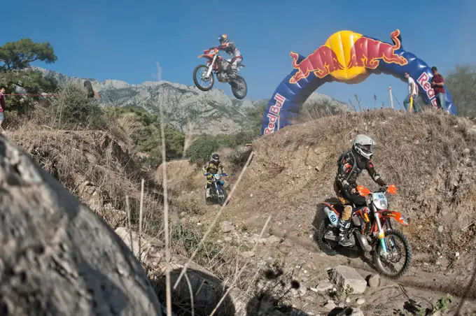 Red bull sea to sky enduro