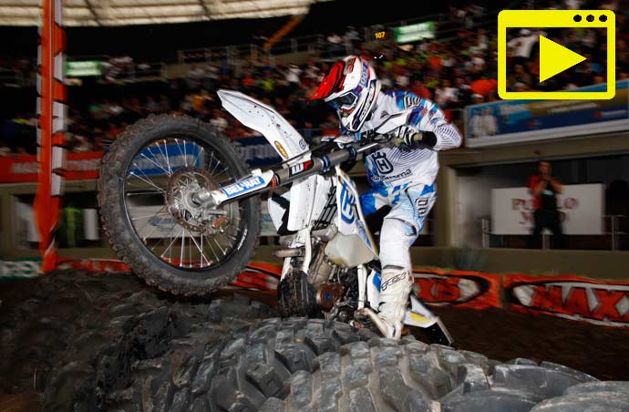 Marthias Nellino passage de pneus super enduro Mexique