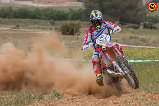Steve Holcombe à la poursuite de Matthew Phillips holcombe egp espagne j1