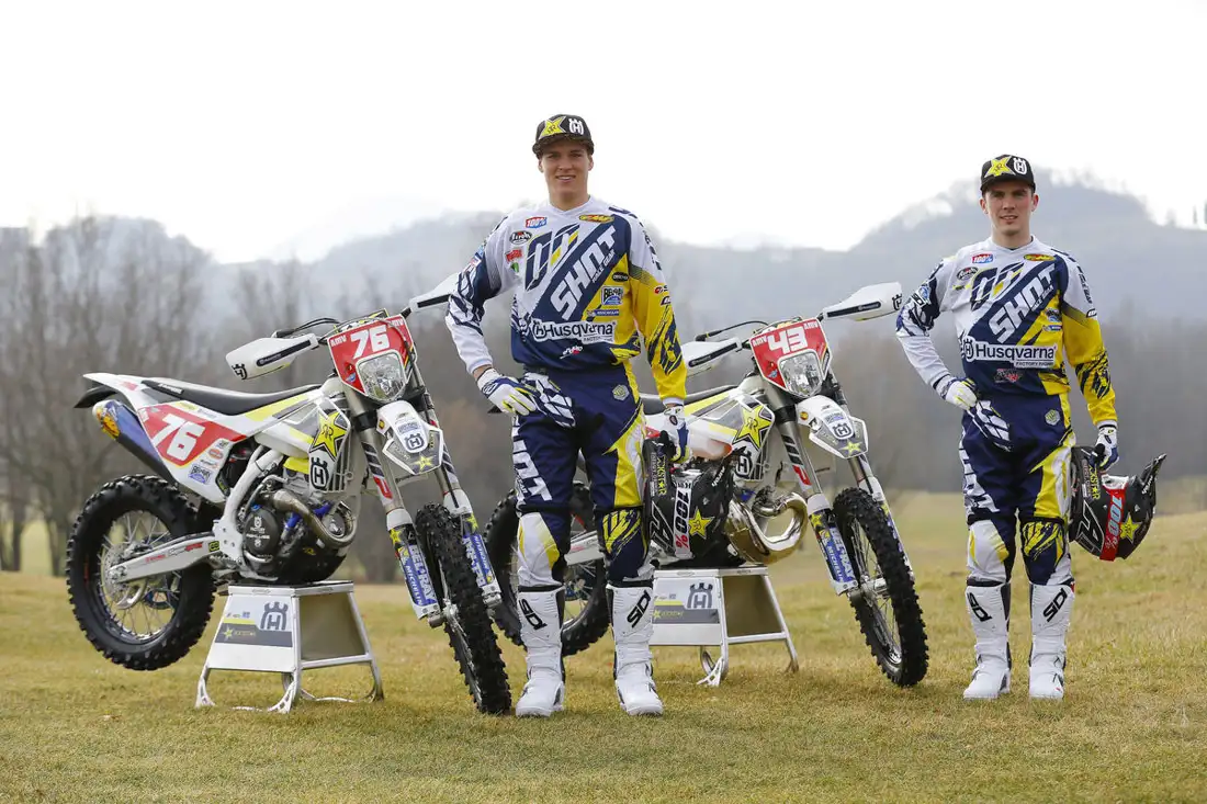 Les 2 pilotes Enduro2 : Pascal Rauchenecke (#76) et Danny McCanney (#43) Husqvarna enduro team 2017 0647