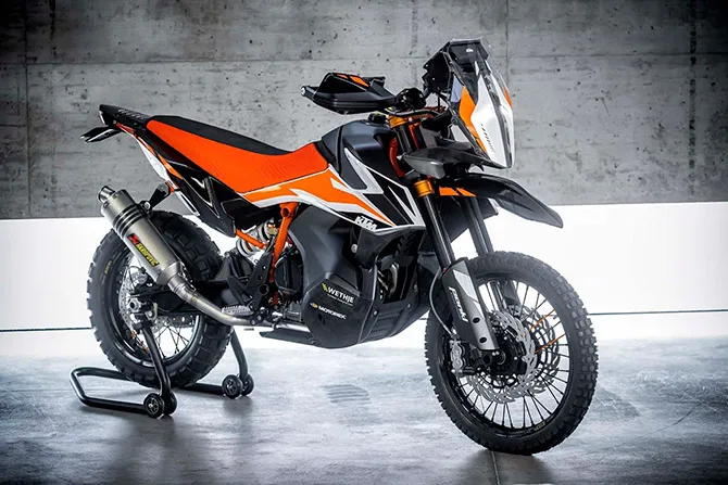 prototype  moto ktm 790 adventure 