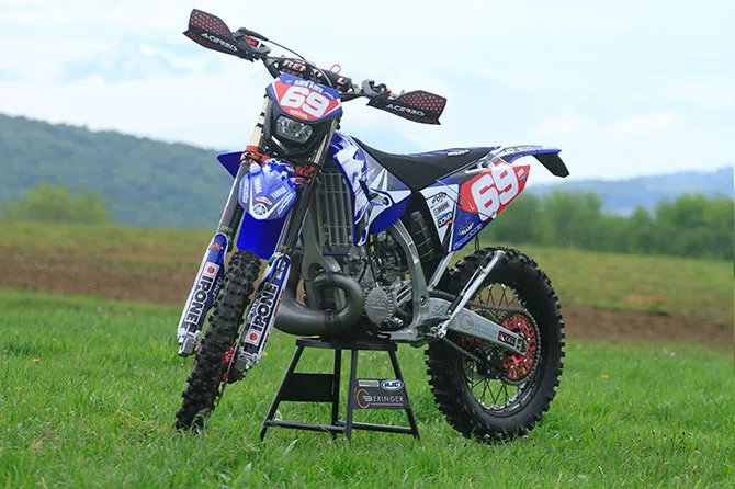 yamaha 250 YZ enduro romieu avant