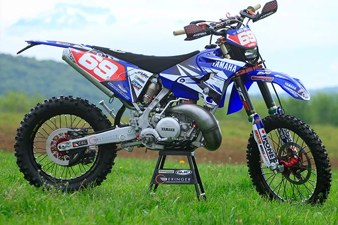 moto yamaha 250 YZ simon romieu enduro