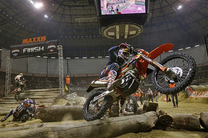 Jonny Walker de retour au affaires avec une victoire de manche jonny walker malaga super9enduro