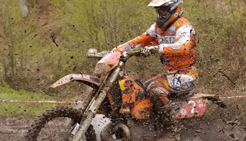 Gio saison WEC 2002 gio sala KTM 2002 06