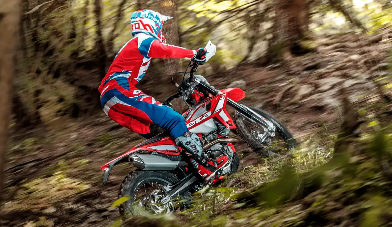 pilote enduro moto beta 2021 photo hd
