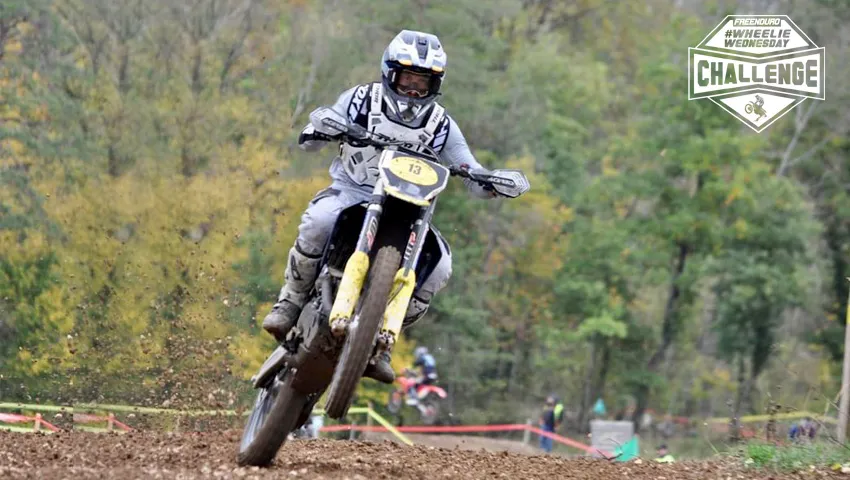  photo de Cyril Laboureau au guidon de son Husqvarna 
