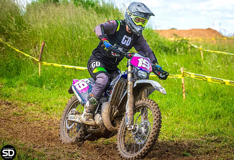 journal morgane perez freenduro