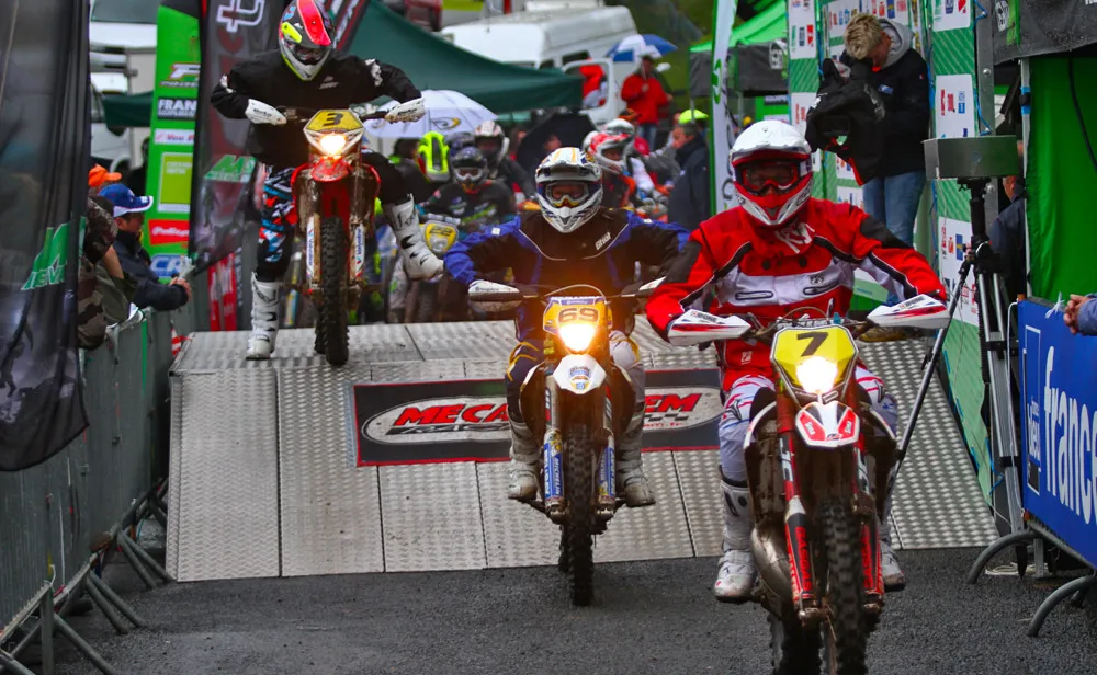 depart pilotes course enduro