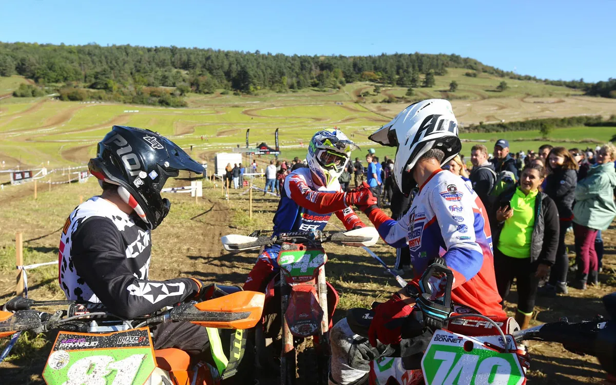 pilotes enduro kid 10 2024