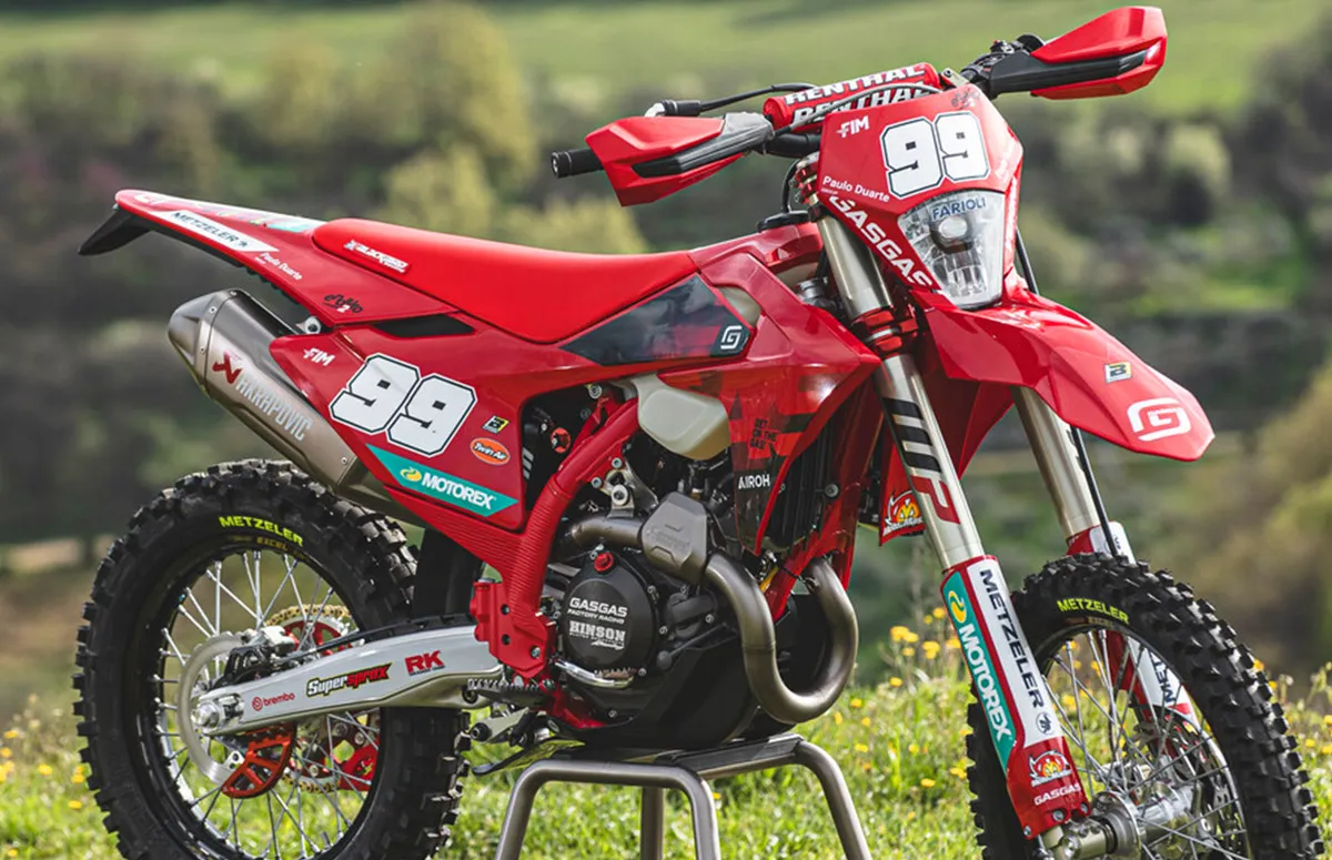 Moto usine GASGAS EC 450F 2025