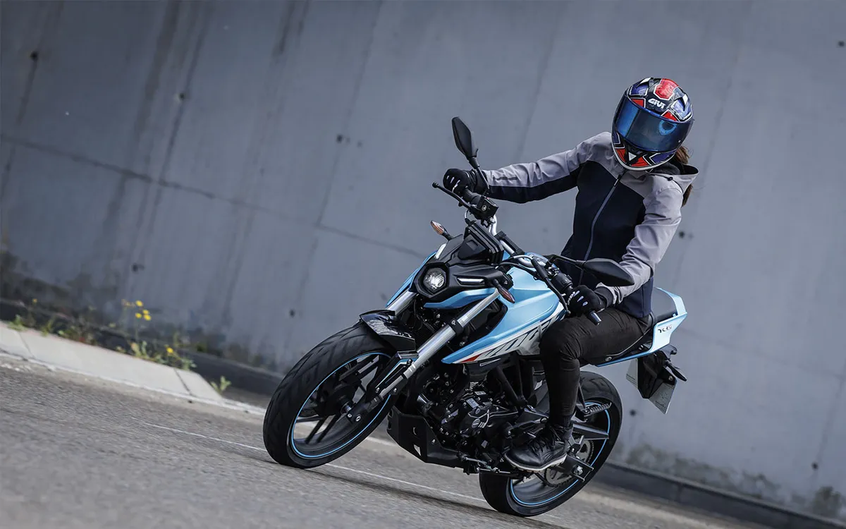 Voge 125 R