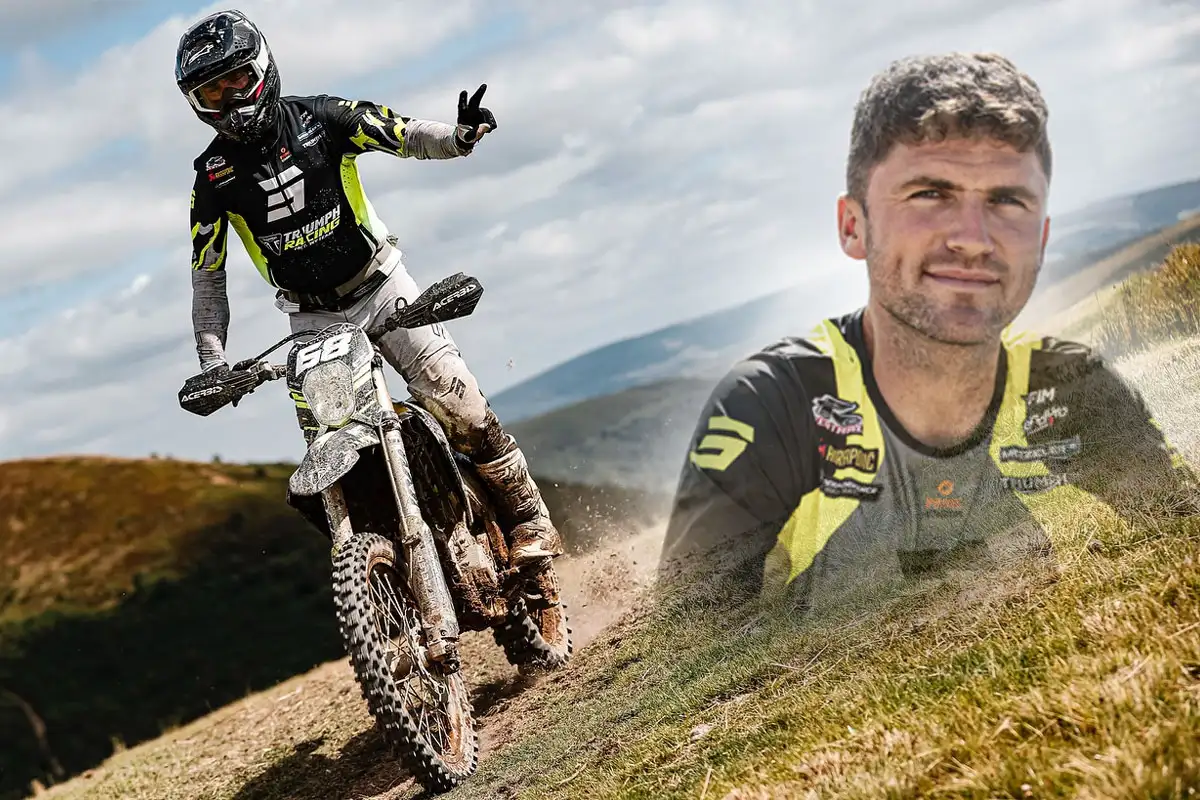 Jamie McCanney pilote Triump enduro