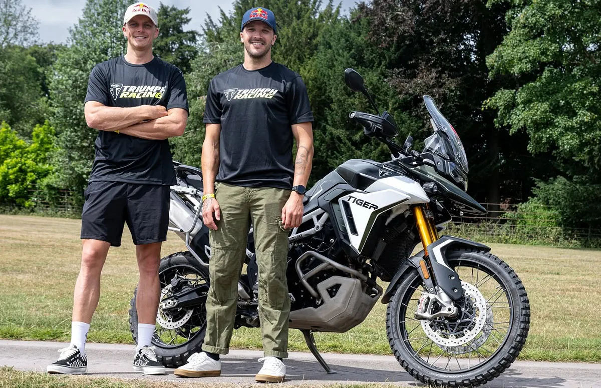 jonny walker sam sunderland wheeling triumph tiger
