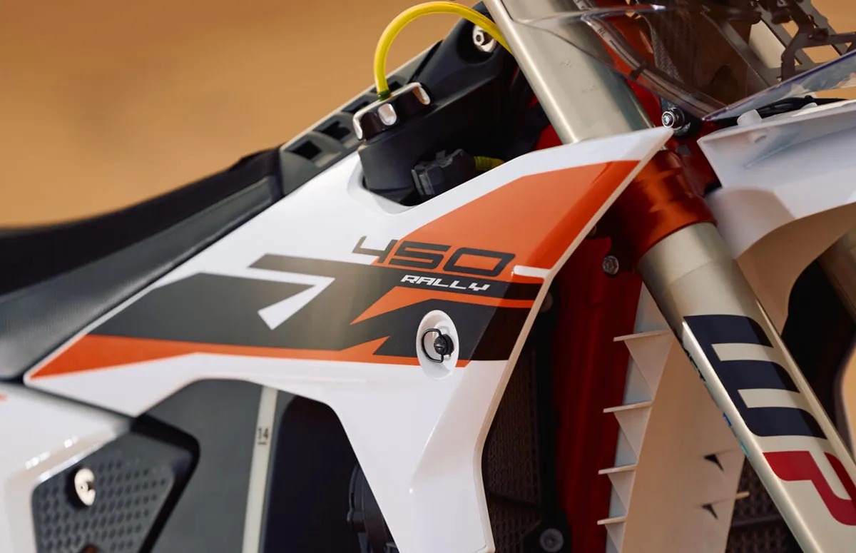 Moto KTM Rallye