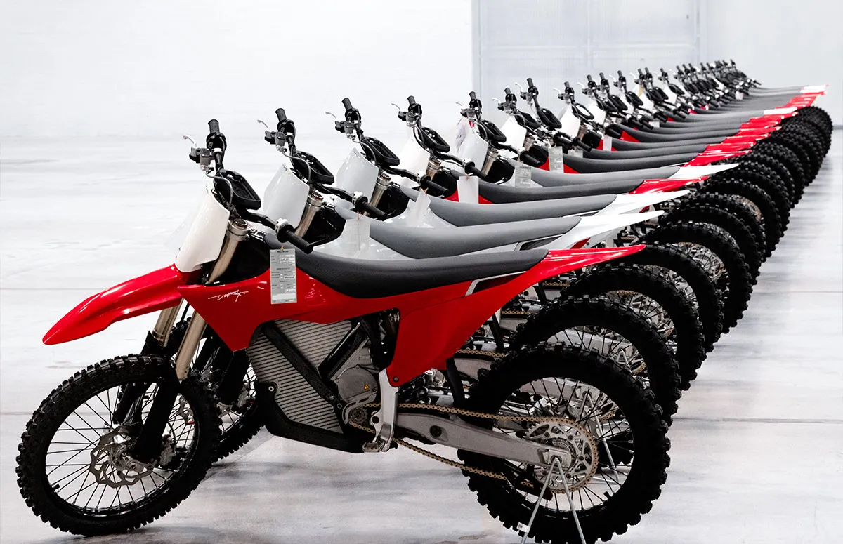 motos stark future électrique