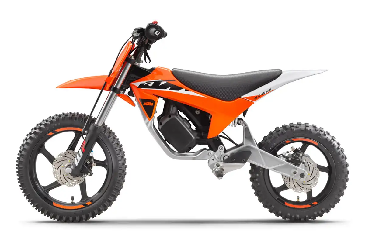 KTM SX E 2 12 electrique equipements guidon suspensions WP