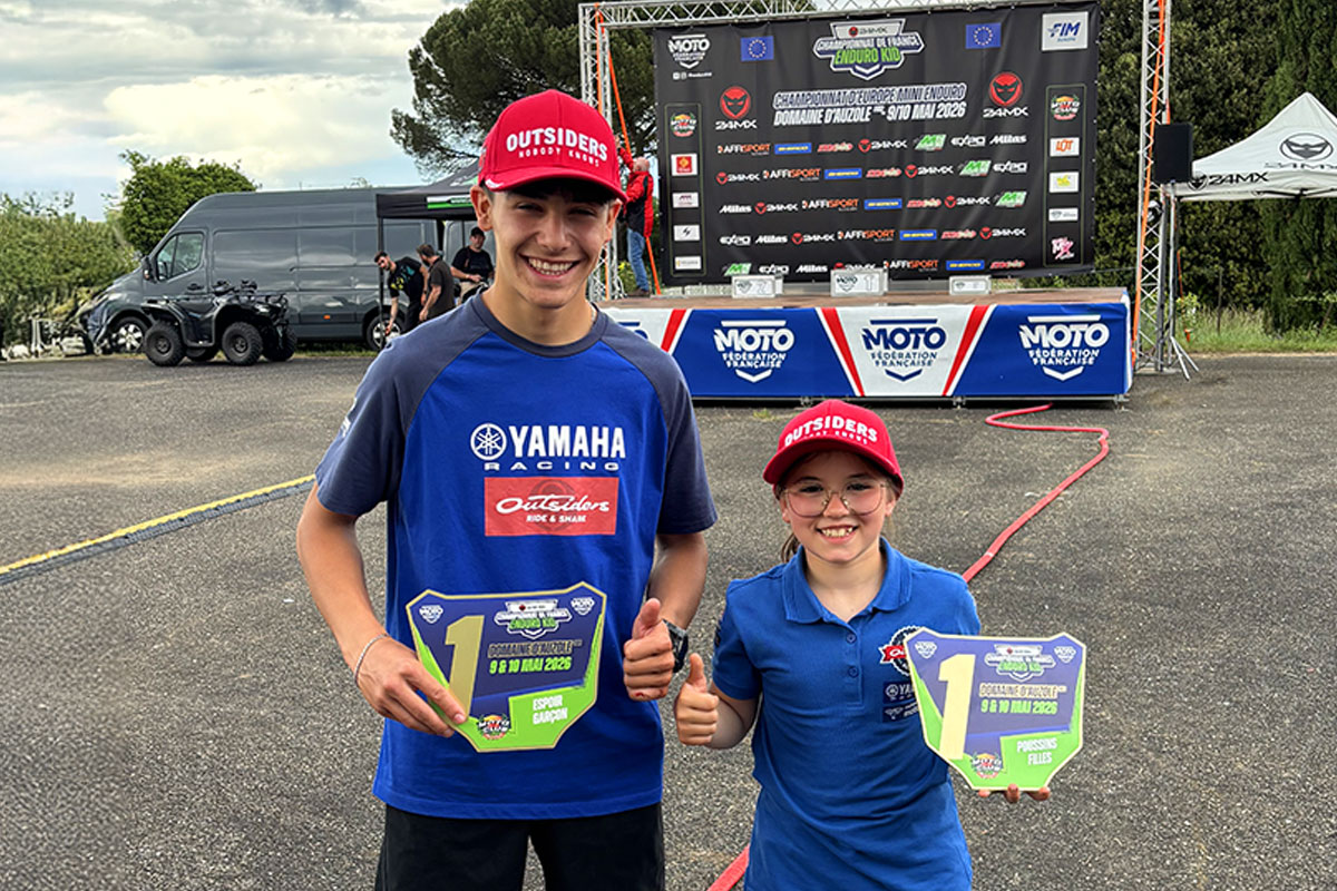 deux pilotes outsiders academy yamaha