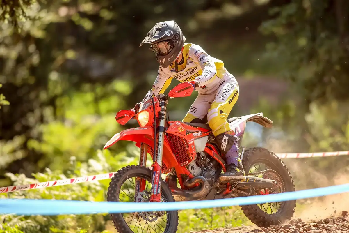 mauricette brisebard enduro france VAGNEY j2 2026