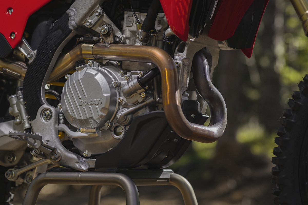 moteur ducati Desmo450 EDS enduro 2026 2