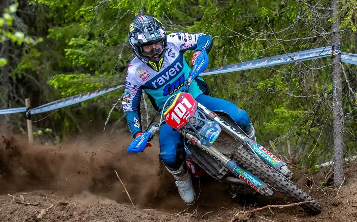 zach pichon pilote RAVEN 2026