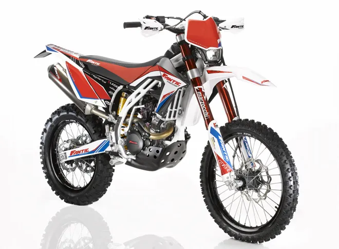 La 250 4temps de chez Fantic Fantic 250 4t