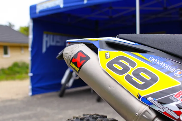 Silencieux Akrapovic moto enduro Husaberg