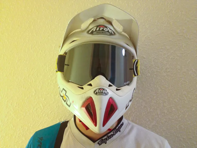 Le champ de vision extra-large du NFX lunette moto cross NFX Dragon