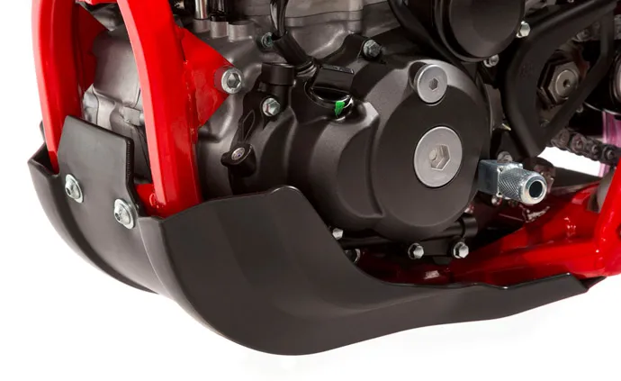 gros plan sur le sabot des 4T sabot moteur gasgas