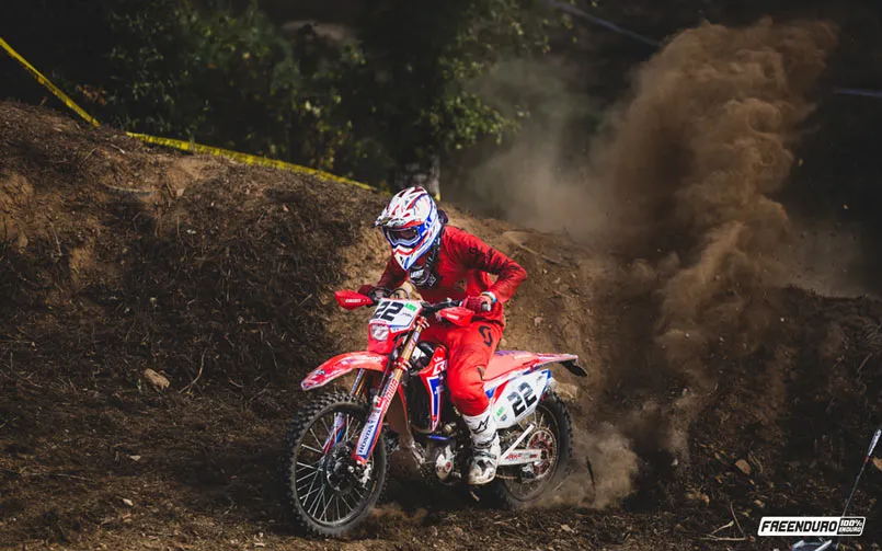 Thomas Oldradi - Honda fond ecran FREENDURO 2021 11 SM