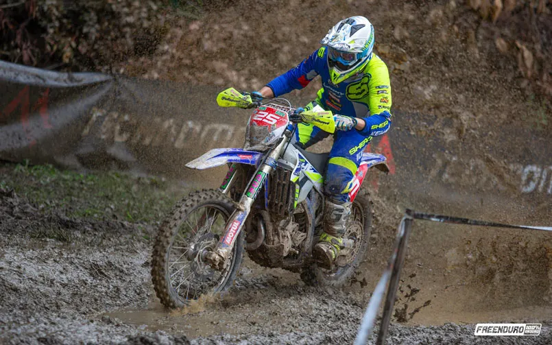fond ecran FREENDURO 2021 18 SM