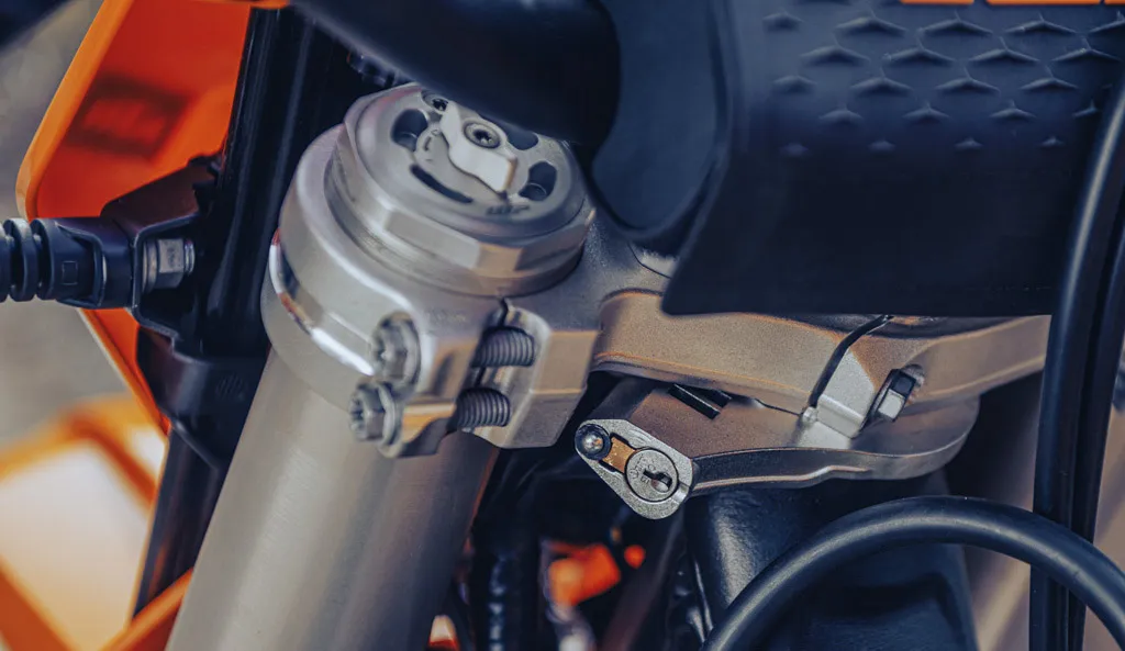 tes de fourche KTM 2024 enduro