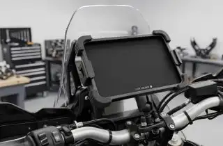 Comment fixer sa tablette durcie moto pour l...