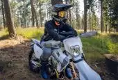 Husqvarna Rider Program 2027 : coup de pouce pour les pilotes engagés en compétition