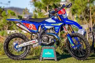 À la loupe : Les secrets de préparation de la Sherco 300 SE de Julien Roussaly pour les ISDE