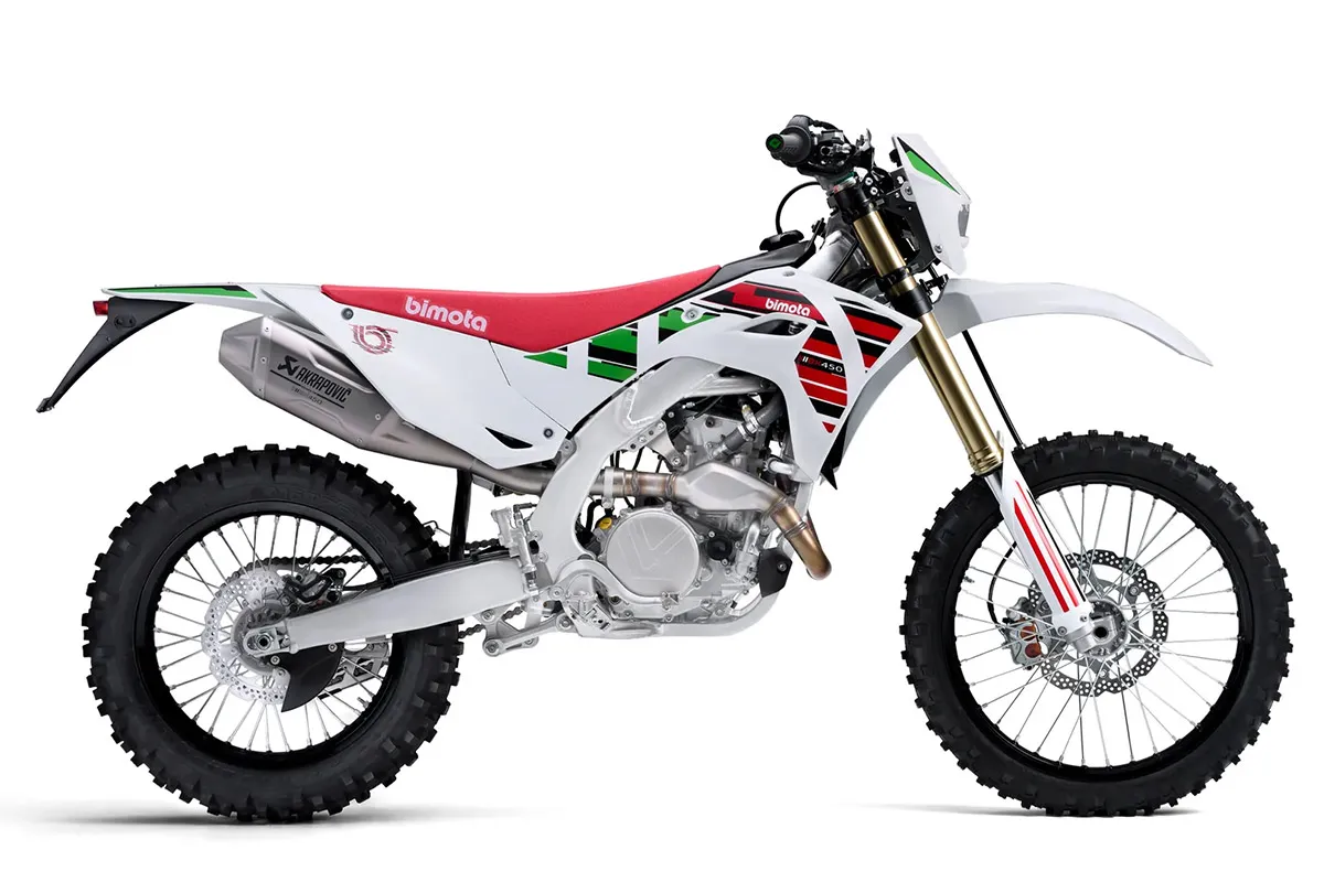La Bimota BX450 2026 enduro sur base Kawasaki 450 KXF