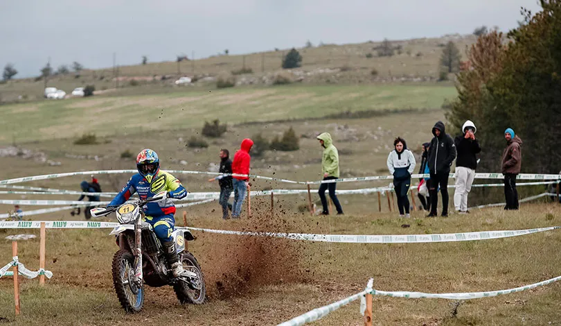 Jeremy Tarroux 4 de cette première journée et premier pilote Français Jeremy tarroux trefle lozerien 2019 J1